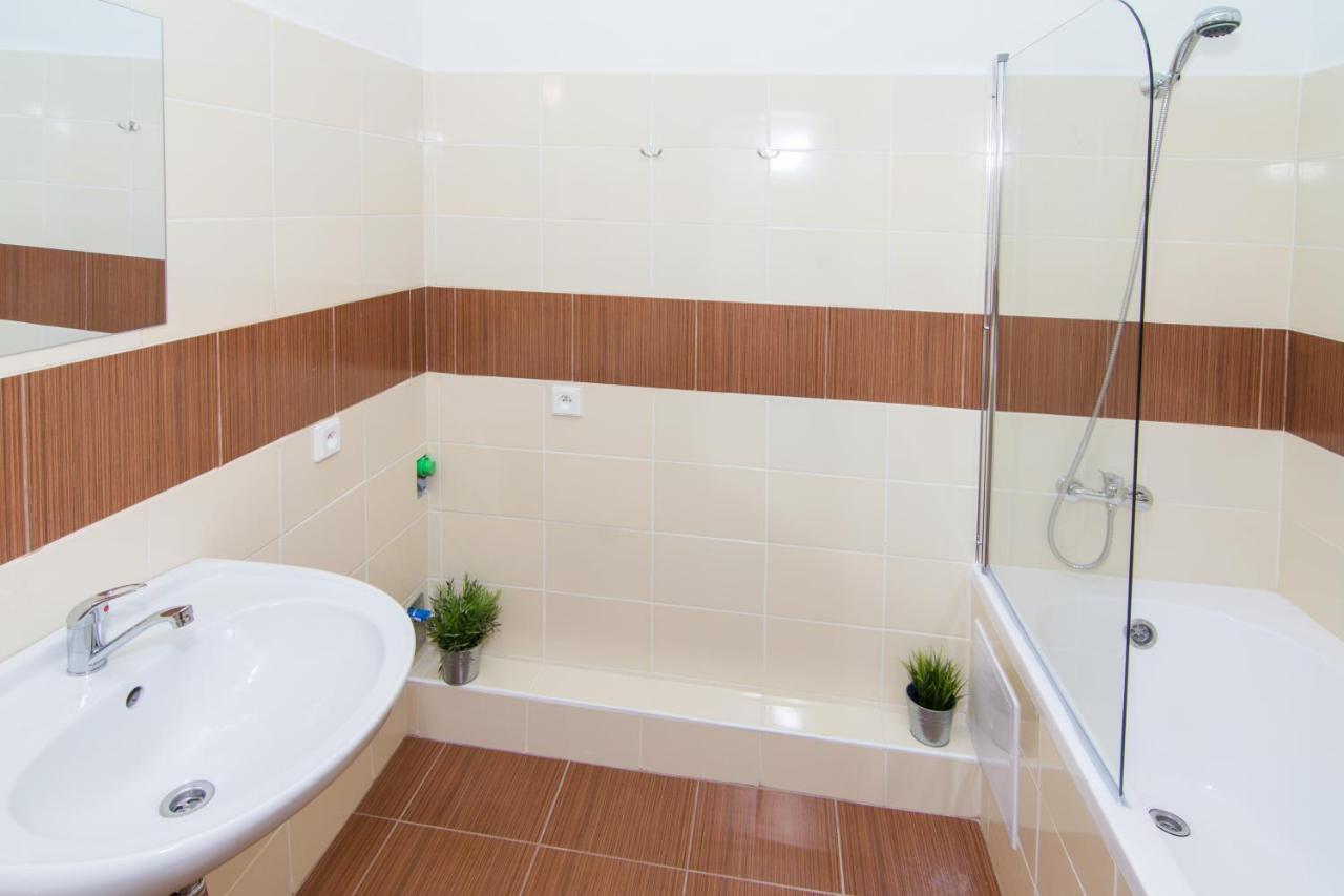 Slezska Apartment *